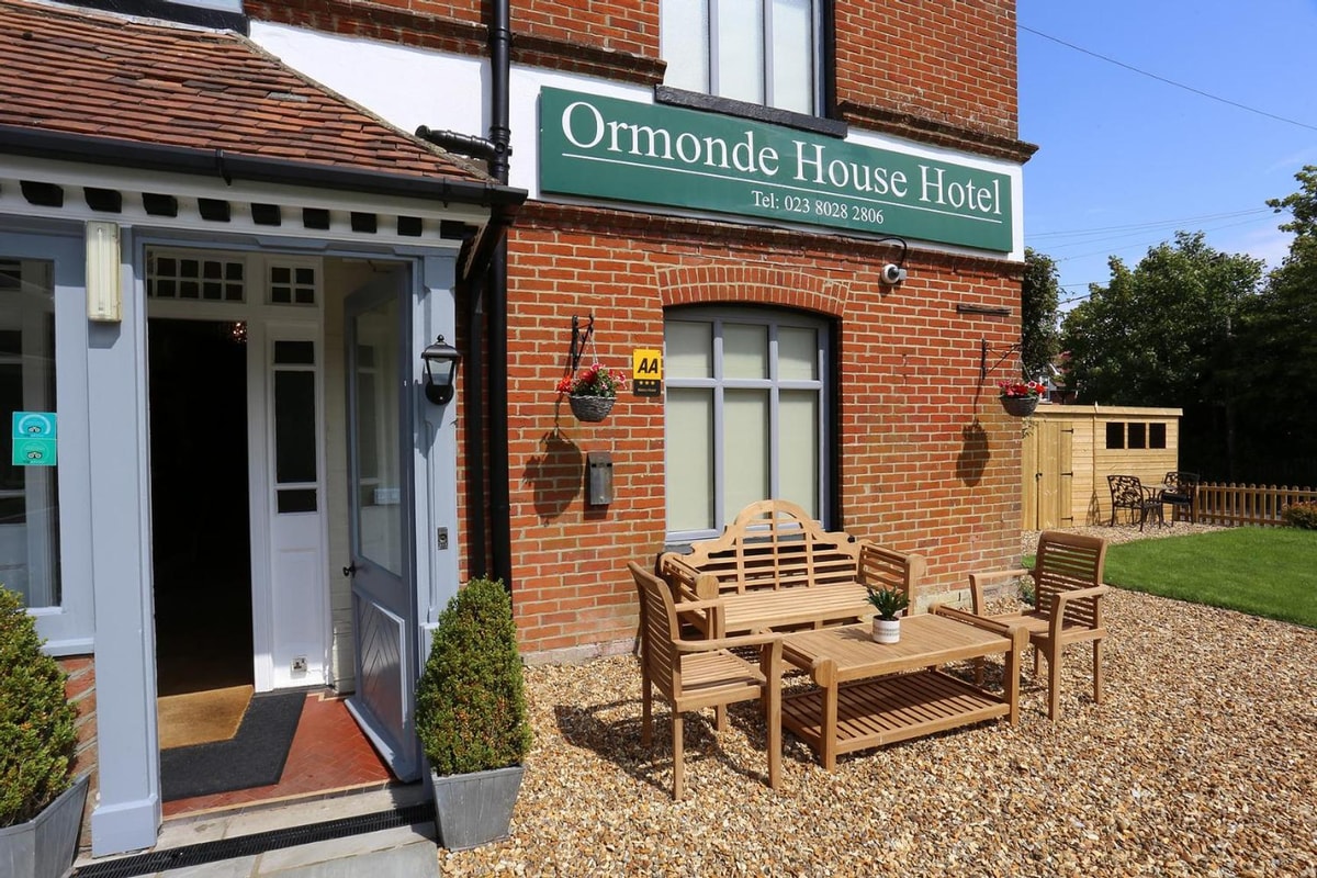 Ormonde House Hotel 3